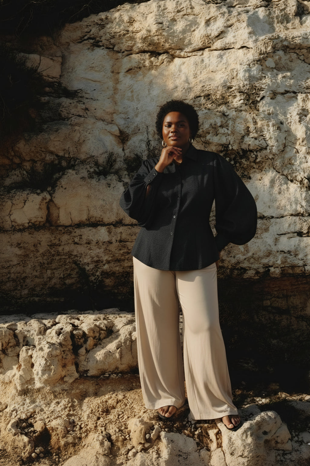 Exaggerating bishop sleeve Shirt- Black